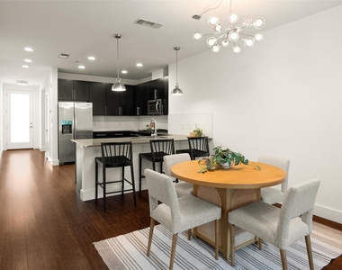 2804 Treble Ln - Photo Thumbnail 15