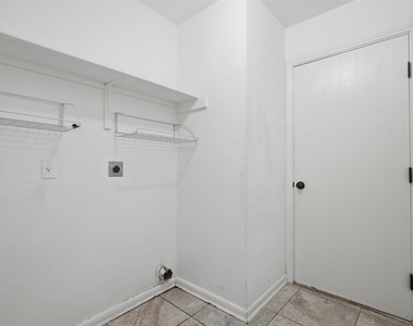 108 Songbird Ct - Photo Thumbnail 29
