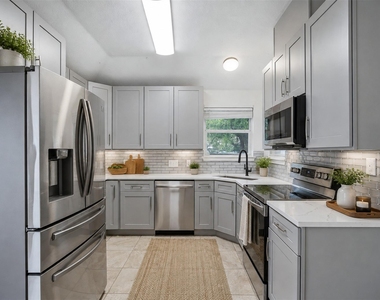 108 Songbird Ct - Photo Thumbnail 13