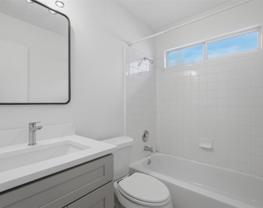 108 Songbird Ct - Photo Thumbnail 28