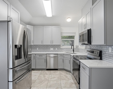 108 Songbird Ct - Photo Thumbnail 14