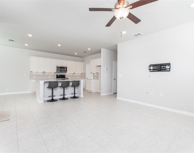 121 Lafitte Dr - Photo Thumbnail 7