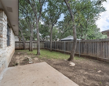 3801 Foust Trl - Photo Thumbnail 25