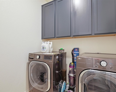 14500 Jackson Browning Ln - Photo Thumbnail 13