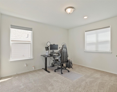 14500 Jackson Browning Ln - Photo Thumbnail 19
