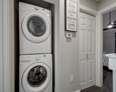 202 S College St - Photo Thumbnail 21