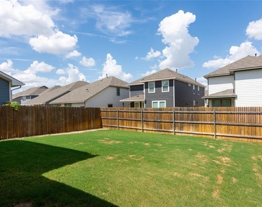 2500 Roosevelt Rd - Photo Thumbnail 25