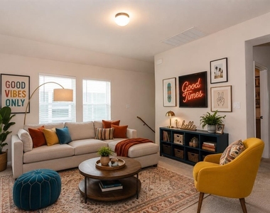 2500 Roosevelt Rd - Photo Thumbnail 13