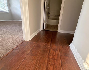 5133 Thackeray Drive - Photo Thumbnail 17