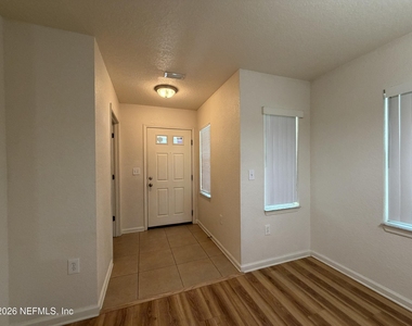 8550 Argyle Business Loop - Photo Thumbnail 1