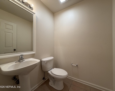 8550 Argyle Business Loop - Photo Thumbnail 14