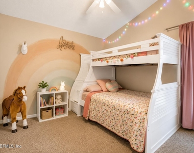 232 Judith Way - Photo Thumbnail 5