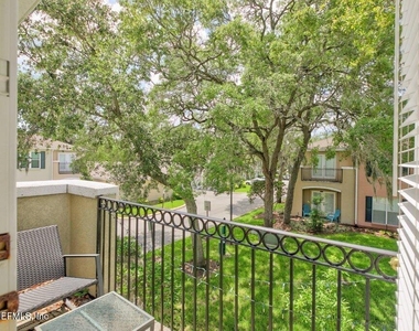 77 Jardin De Mer Place - Photo Thumbnail 28