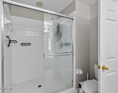 77 Jardin De Mer Place - Photo Thumbnail 30