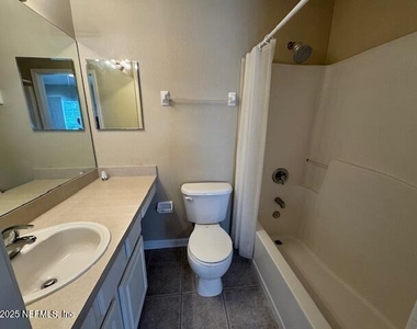 3469 Lone Tree Lane - Photo Thumbnail 16