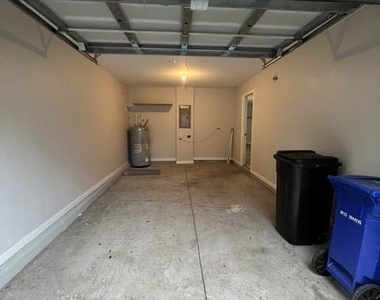 824 Black Cherry Drive S - Photo Thumbnail 28
