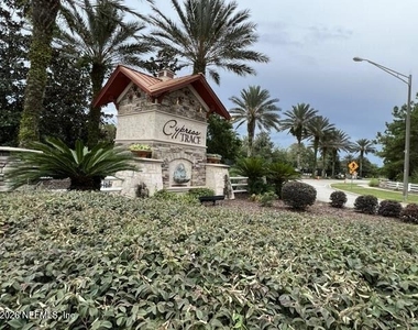 824 Black Cherry Drive S - Photo Thumbnail 26