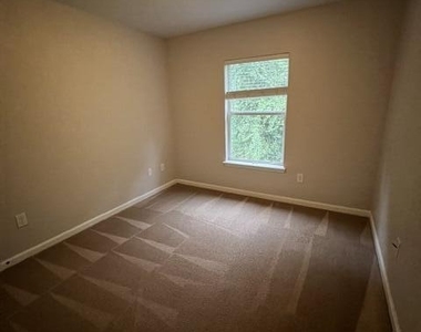 824 Black Cherry Drive S - Photo Thumbnail 22