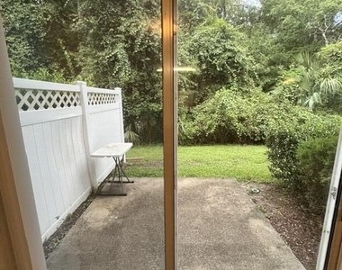824 Black Cherry Drive S - Photo Thumbnail 8