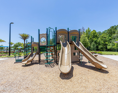 13019 Holsinger Boulevard - Photo Thumbnail 53