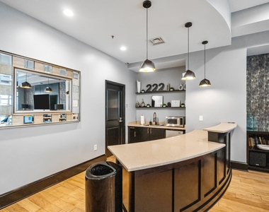 222 Glenwood Avenue - Photo Thumbnail 31