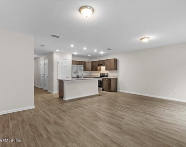 8206 Halls Hammock Ct Court - Photo Thumbnail 12