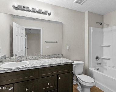 8206 Halls Hammock Ct Court - Photo Thumbnail 28