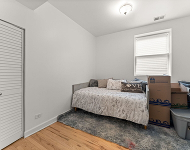 6722 S Ridgeland Avenue - Photo Thumbnail 11