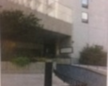 5100 N Marine Drive - Photo Thumbnail 22
