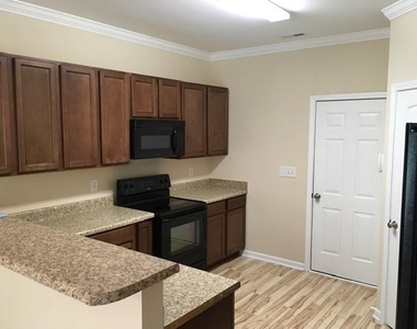 98 Verrazano Place - Photo Thumbnail 6