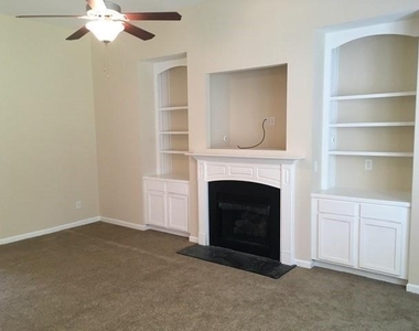 98 Verrazano Place - Photo Thumbnail 3