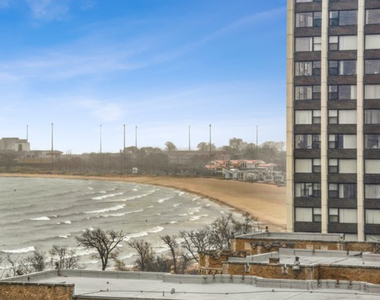 7337 S South Shore Drive - Photo Thumbnail 1