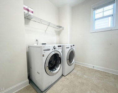 523 Finnbar Drive - Photo Thumbnail 31