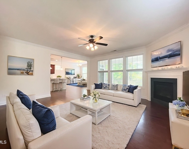 523 Finnbar Drive - Photo Thumbnail 8