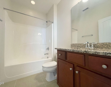 523 Finnbar Drive - Photo Thumbnail 6
