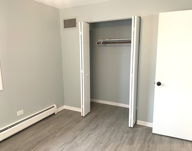 7300 S 78th Avenue - Photo Thumbnail 7