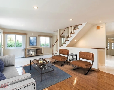 919 Greenwood Avenue - Photo Thumbnail 7