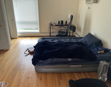 1326 Chicago Avenue - Photo Thumbnail 7