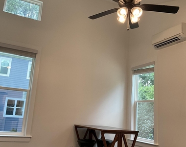 107 D Hillcrest Avenue - Photo Thumbnail 6