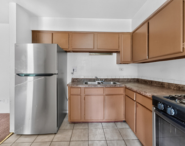 824 W College Boulevard - Photo Thumbnail 5