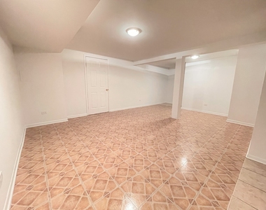 1750 Henley Street - Photo Thumbnail 14