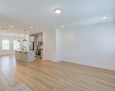 6403 Taylor Road - Photo Thumbnail 19