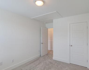 6403 Taylor Road - Photo Thumbnail 30