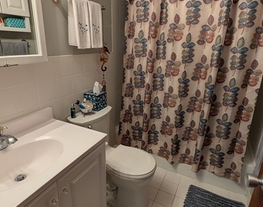 10353 Dearlove Road - Photo Thumbnail 5