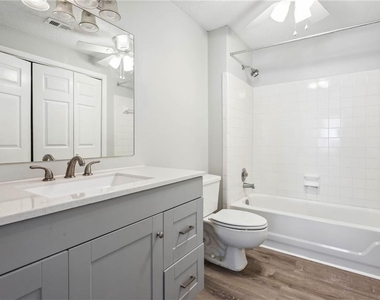 6362 Wedgeview Court - Photo Thumbnail 16