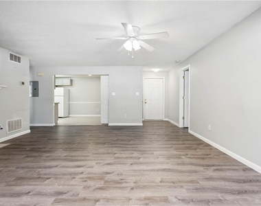 6362 Wedgeview Court - Photo Thumbnail 23