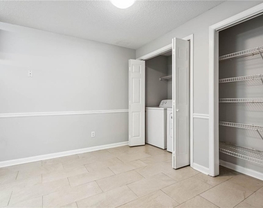 6362 Wedgeview Court - Photo Thumbnail 24