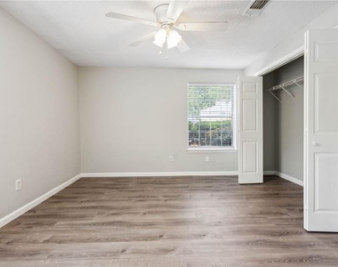 6362 Wedgeview Court - Photo Thumbnail 21