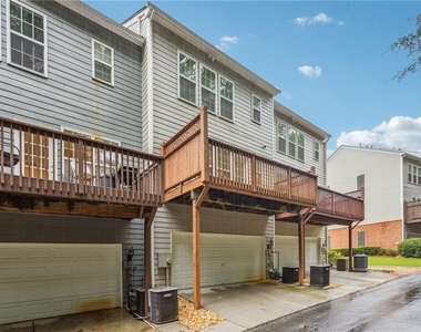 2263 Limehurst Drive Ne - Photo Thumbnail 25