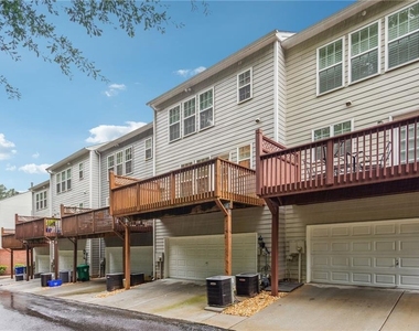 2263 Limehurst Drive Ne - Photo Thumbnail 26